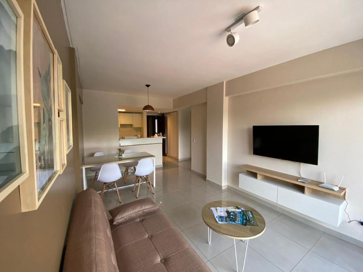 9 De Julio Park Suites San Miguel de Tucumán Екстериор снимка